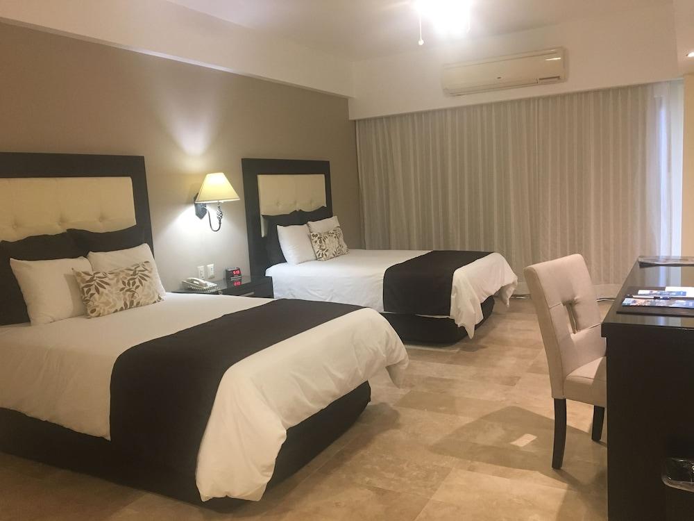 Marinaterra Hotel & Spa San Carlos Nuevo Guaymas ภายนอก รูปภาพ